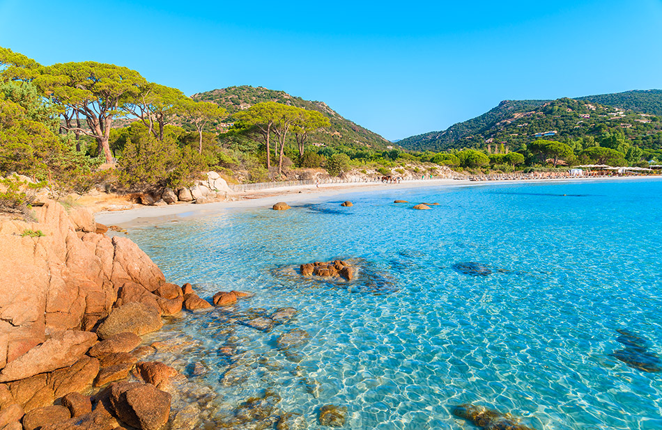 Top 3 des plus beaux campings en bord de mer en Corse